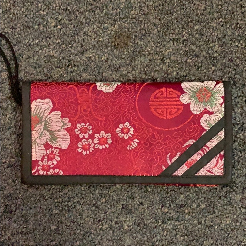 Women’s Handbag/Clutch/wristband (Nepal)